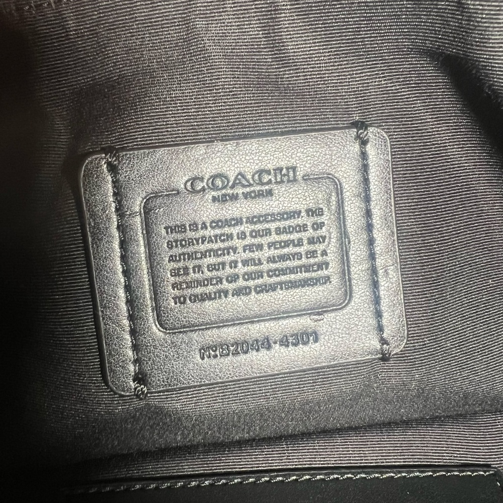 Coach Ranger Color block Pouch - Picture 12 of 17